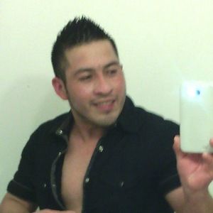 Meet your Posher, Cesar